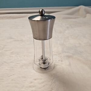 Stainless Steel Acrylic Salt And Pepper Combo Grinder